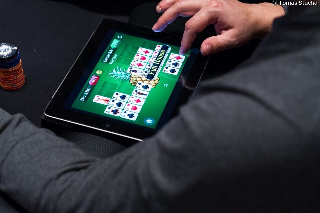 Online poker